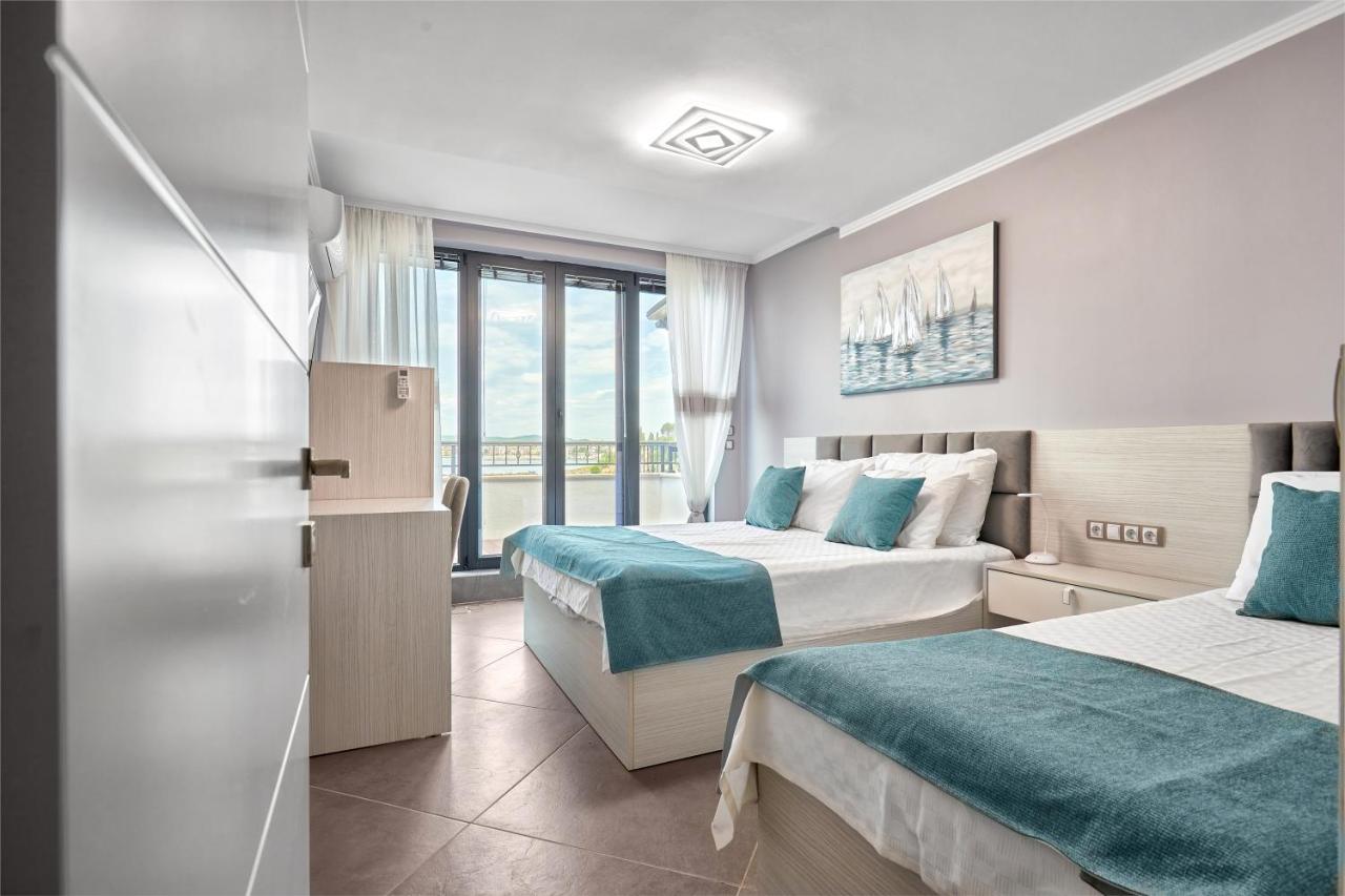 3Bd Beach Paradise With A Stunning View With Parking By Flat Mаnаger Несебр Экстерьер фото