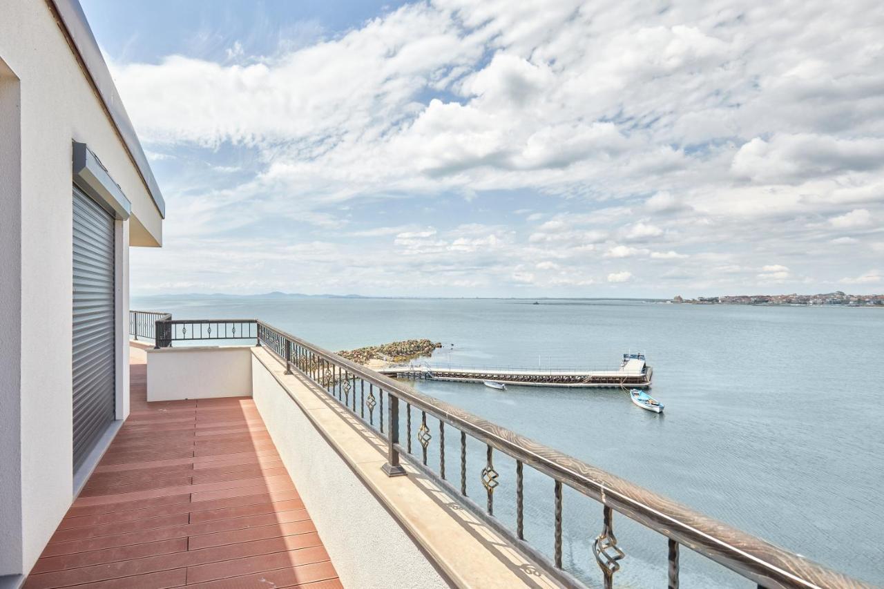 3Bd Beach Paradise With A Stunning View With Parking By Flat Mаnаger Несебр Экстерьер фото